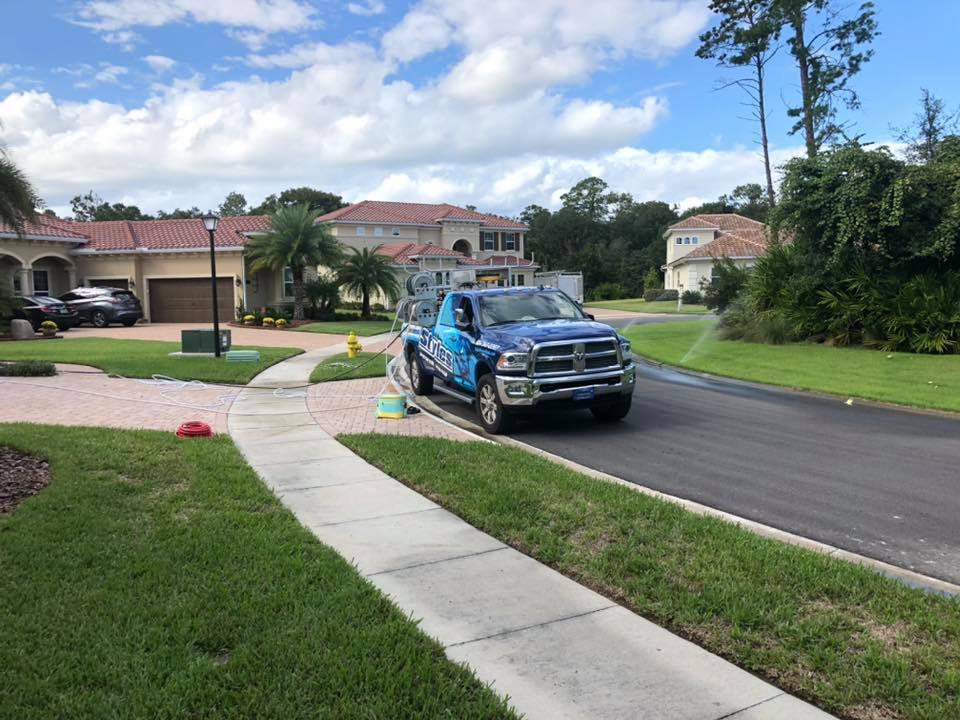 Palatka pressure washing